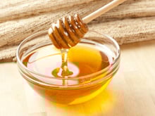 Conheça os benefícios do mel e receitas com esse poderoso alimento