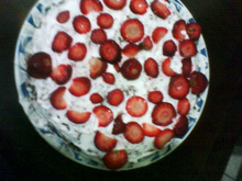 Bolo de morango e chocolate