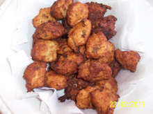 Bolinho de batata e amendoim