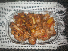 Costelinha de porco com mandioca