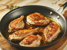 O truque que ninguém te contou: descubra por que chefs usam vinagre de maçã na hora de fritar peitos de frango