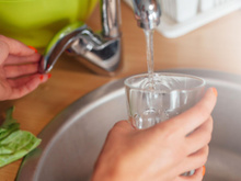 Pode beber água da torneira ou é melhor apostar em um filtro? Descubra a resposta para não colocar sua saúde em risco!