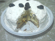 Bolo de ameixa preta