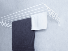 As secadoras de roupa estão desaparecendo aos poucos das casas – as pessoas estão voltando à solução econômica que era comum em todas as famílias nos anos 60
