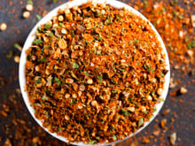 Chega de comida sem sabor: como fazer tempero pega marido em casa para deixar as receitas mais gostosas que nunca!