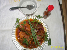 Caldo de mocotó com mandioca