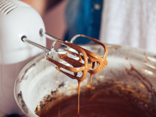 Como deixar o bolo de massa pronta bem fofinho