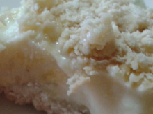 Cuca de farofa com creme