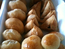 Esfiha 2 queijos e milho