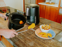 Air fryers com descontos a partir de 40% no 8.8 do Mercado Livre: 4 ofertas para não perder hoje