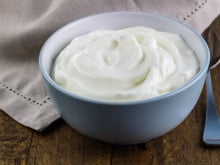 Nunca mais comprei iogurte grego no mercado depois que aprendi essa receita sem lactose