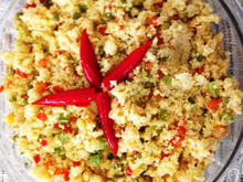 Cuscuz marroquino de legumes, passas e nozes
