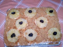 Torta de amendoim com abacaxi