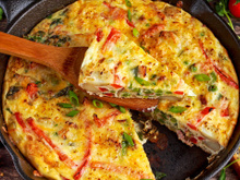 Omelete fofinha e alta de forno, uma receita simples com dica importante da vovó: "Tudo depende das proporções"