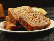 Bolo de banana e canela