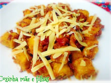 Nhoque de abóbora com carne seca