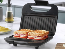 Essa Sanduicheira Grill Electrolux está com 36% off, ideal para preparar lanches rápidos