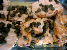 Salmão com molho de alcaparras