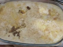 Picadinho no purê de batata