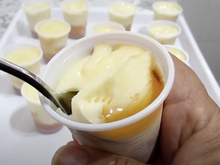 Depois do bolo pega marido, vem a sobremesa engana visita: doce rápido e barato é um falso pudim que todo mundo ama