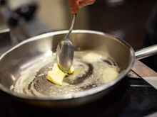 Afinal, qual a real diferença entre manteiga e margarina? TudoGostoso ensina se a troca pode impactar suas receitas