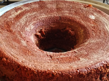 Bolo de aveia, chocolate e banana
