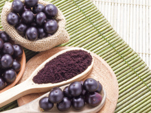 Quais os benefícios do açaí? Fruta típica da região amazônica traz impressionantes vantagens para a saúde. Saiba o jeito certo de comer!