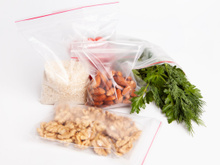 2 truques práticos para fechar as embalagens de comida: deixe seus alimentos fresquinhos sem gastar nada!