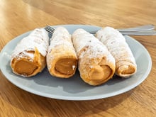 Cone de doce de leite melhor que o da padaria com canudinho caseiro supercrocante é mais fácil de fazer do que você imagina