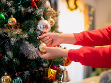 6 enfeites para árvore de Natal (no precinho) que chegam antes das festas de fim de ano