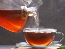 Nunca mais passei noites em claro! Esse chá 'milagroso' acabou com a minha insônia e me fez dormir como um bebê!