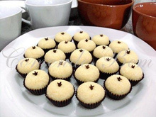 Beijinho de leite Ninho