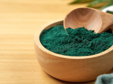 A spirulina está conquistando atletas e nutricionistas: o que é, para que serve e por que você deve considerar o seu uso