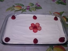 Torta super fácil de morango com chantilly