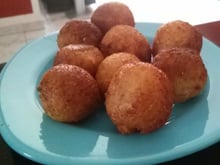 Bolinho de arroz crocante fácil
