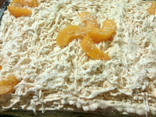 Bolo de abacaxi com coco