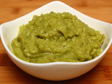 Parece guacamole, mas não é: este molho de abacate venezuelano combina com carnes assadas, grelhadas e aperitivos
