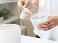 Como escolher um bom whey protein no mercado? Esses são os detalhes cruciais que fazem toda a diferença na sua dieta