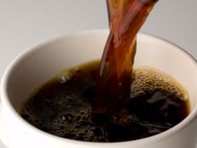 Adicione uma pitada ao seu café e sua bebida ficará rica, encorpada e aromática, exatamente como em um café sofisticado