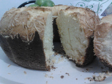 Bolo de coco com leite condensado