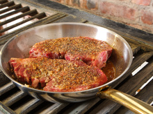 Da picanha ao fígado: veja como temperar cada tipo de bife