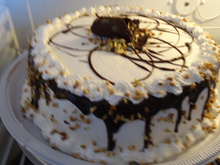 Torta de brigadeiro branco com damasco