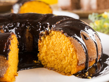 Como fazer bolo de cenoura: por que fica solado, como deixar fofinho e mais