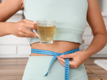 Sou nutricionista e garanto: “Esse chá anti-inflamatório possui efeitos diuréticos, digestivos e anti-inflamatórios.”