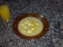Sopa rápida e cremosa de champignons com legumes