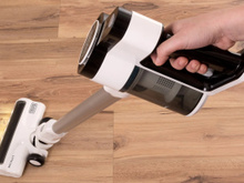 Aspiradores verticais: Entenda qual é o modelo ideal para manter a sua cozinha sempre limpa