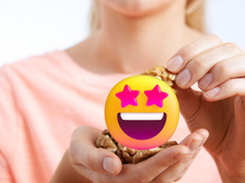 Nem castanha, nem pistache: essa oleaginosa ajuda na produção de colágeno e você deve colocar no cardápio agora!