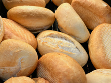 O segredo que só as padarias usam para manter o pão fresquinho por dias