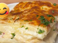 Minha tia sempre faz essa receita com batata e muito queijo nos almoços de família e não sobra nem farelo