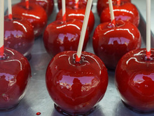 Maçã do amor fácil e perfeita